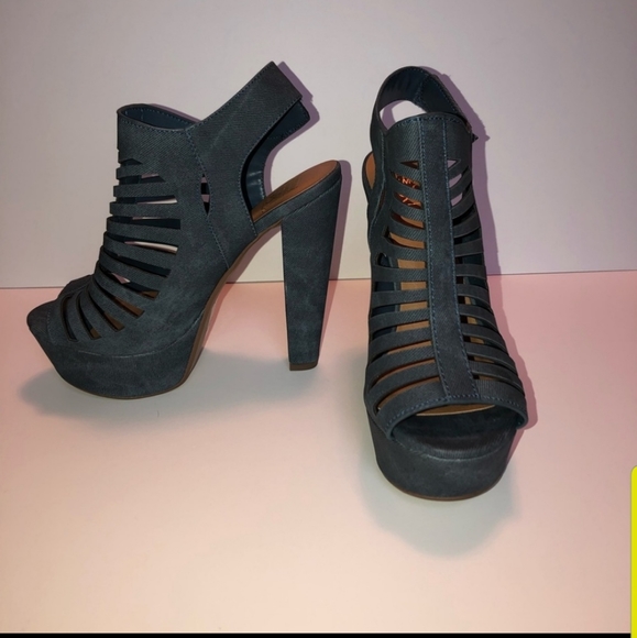 Speed Limit 98 | High Heel Sandal - Picture 2 of 4